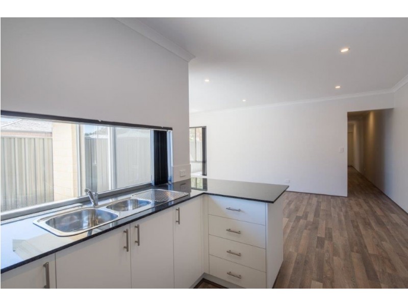 49 Thornbill Crescent, Coodanup WA 6210