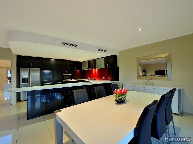 2 Sandpiper Island Retreat, Wannanup WA 6210