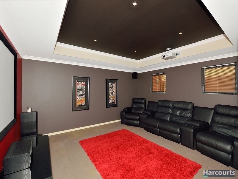2 Sandpiper Island Retreat, Wannanup WA 6210
