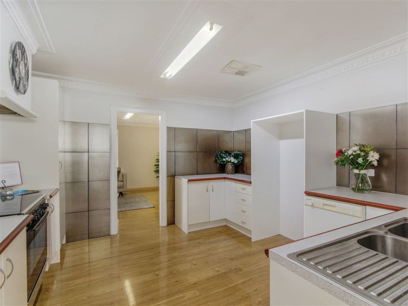 7 Ward Street, Mandurah WA 6210