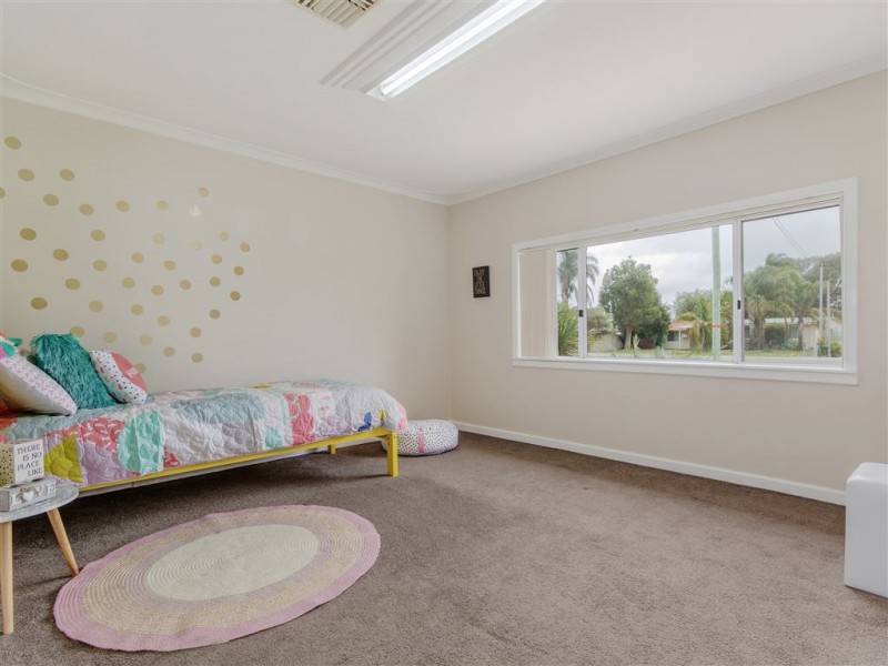 7 Ward Street, Mandurah WA 6210