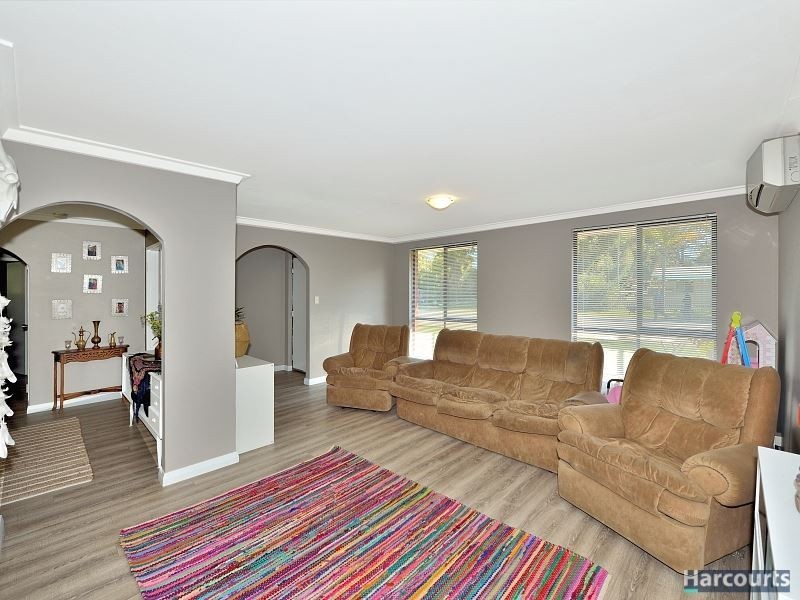 11 Brooking Road, Coodanup WA 6210