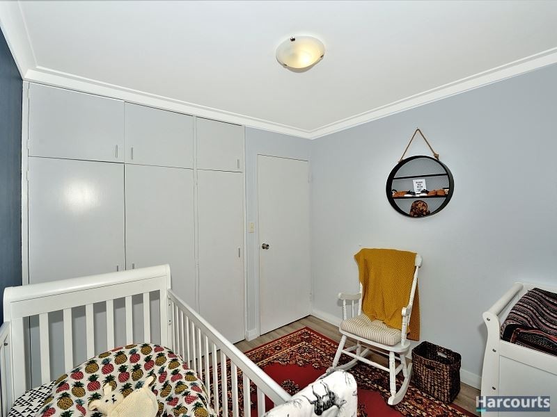 11 Brooking Road, Coodanup WA 6210