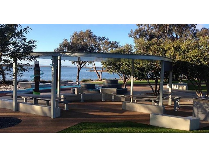 6 Silvereye Way, Erskine WA 6210