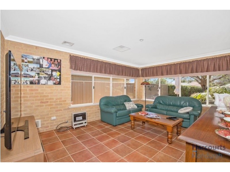 2 Peel Parade, Coodanup WA 6210