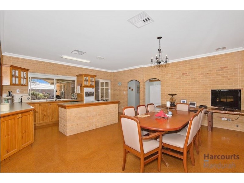 2 Peel Parade, Coodanup WA 6210
