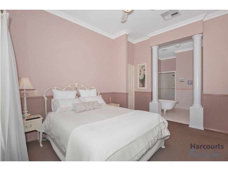 2 Peel Parade, Coodanup WA 6210