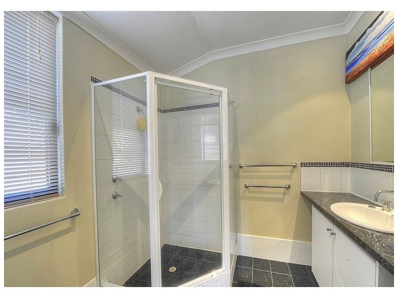 12 Bethel Corner, Halls Head WA 6210