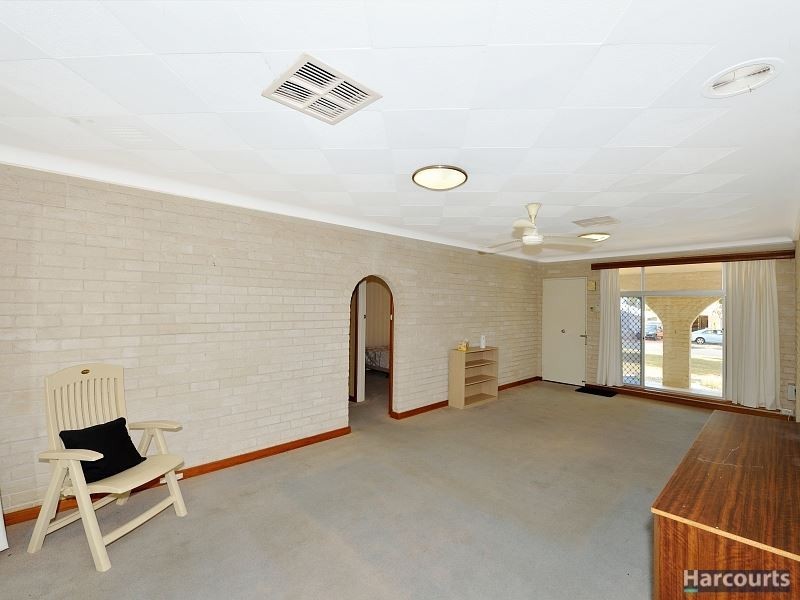 25 Perseus Road, Silver Sands WA 6210