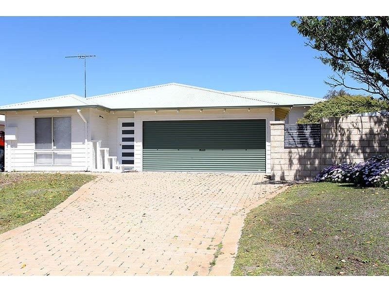 5 Bouvard Place, Preston Beach WA 6215
