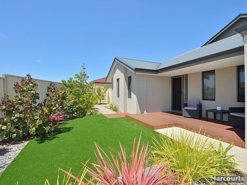 28 Britawast Road, Madora Bay WA 6210