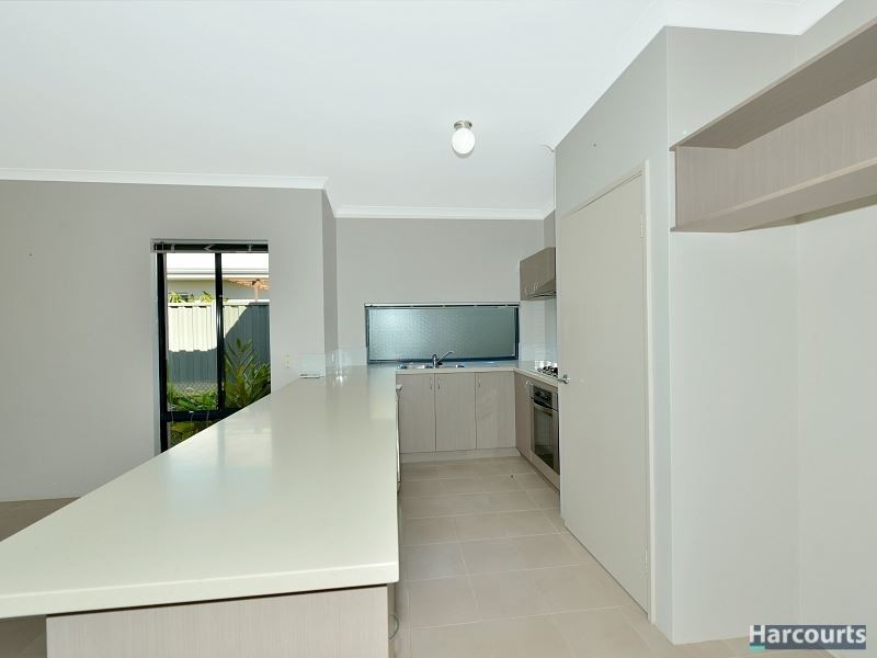 14 Butcherbird Loop, Erskine WA 6210