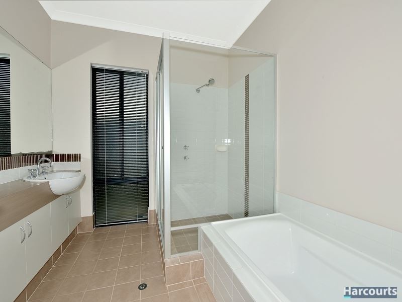 14 Butcherbird Loop, Erskine WA 6210