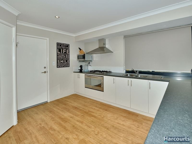 10 Badgerup Avenue, Lakelands WA 6180