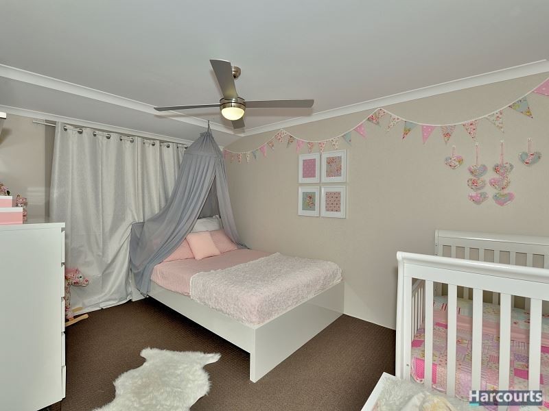 10 Badgerup Avenue, Lakelands WA 6180