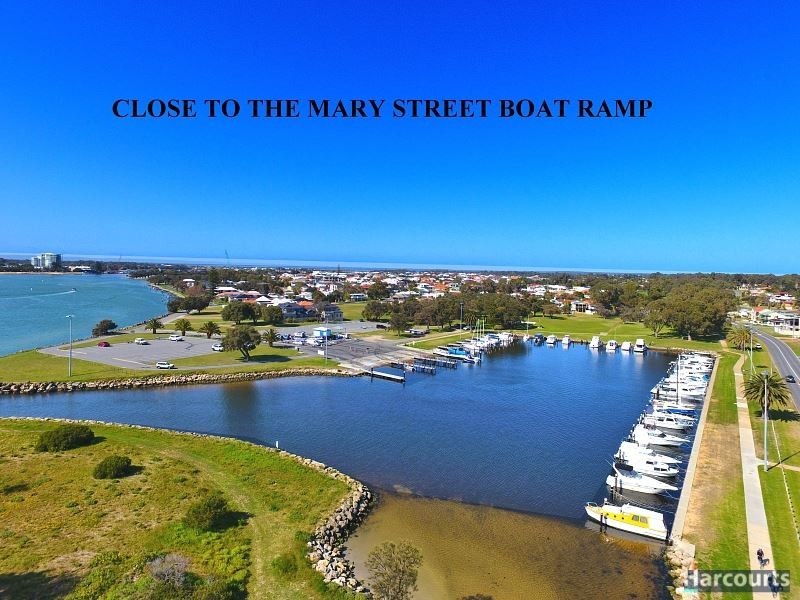 1 Janis Street, Halls Head WA 6210
