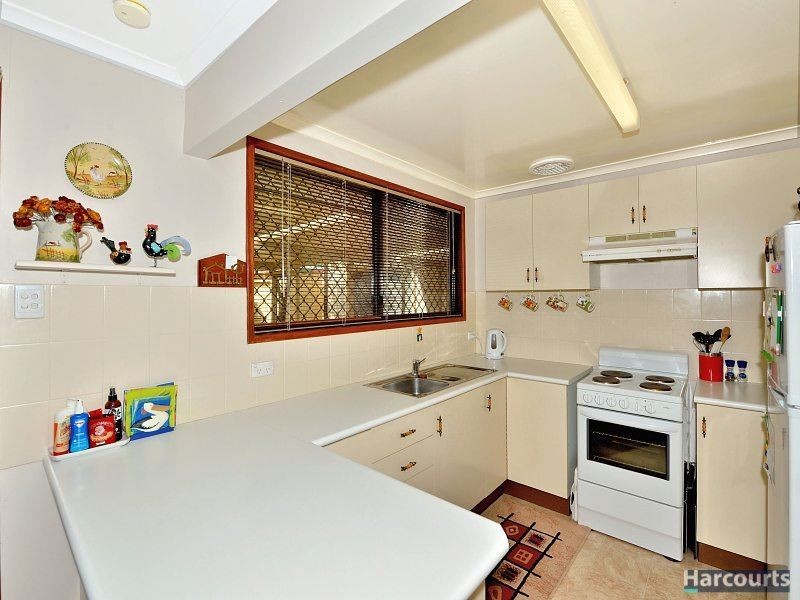 11 William Road, Coodanup WA 6210