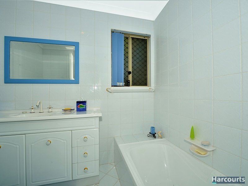 11 William Road, Coodanup WA 6210