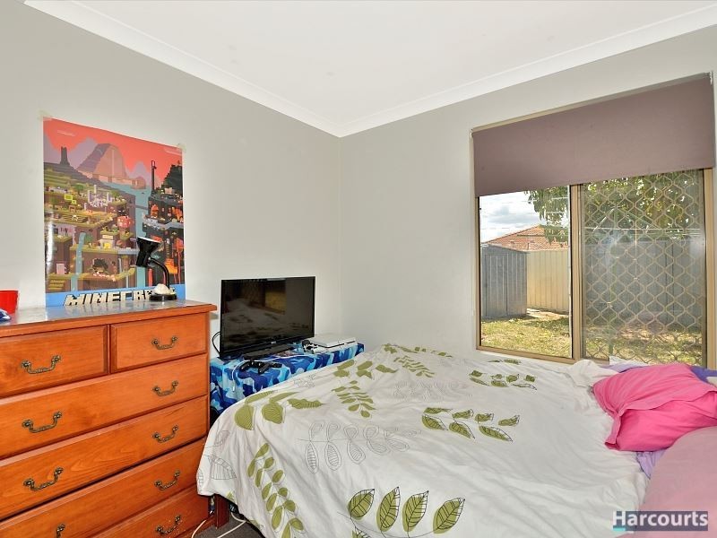8 Selwyn Rise, Greenfields WA 6210