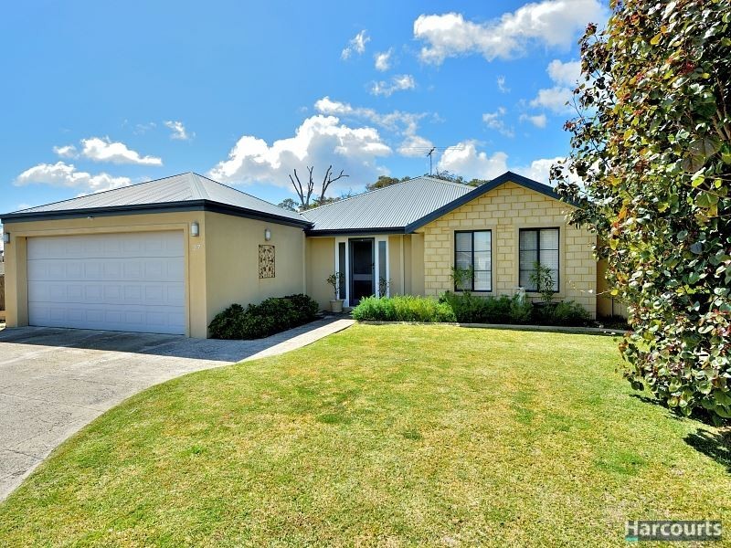 27 Hudson Drive, Dudley Park WA 6210