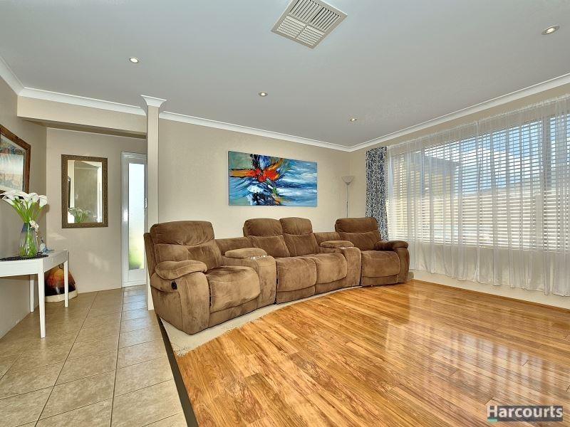 27 Hudson Drive, Dudley Park WA 6210