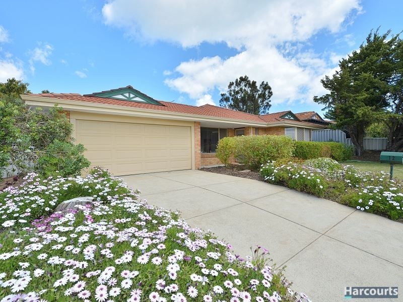 12 Willmott Close, Halls Head WA 6210