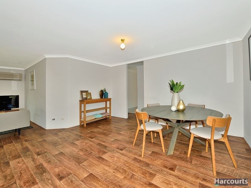 12 Willmott Close, Halls Head WA 6210