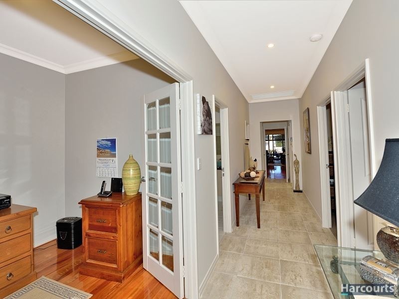 4 Harbour Retreat, Erskine WA 6210