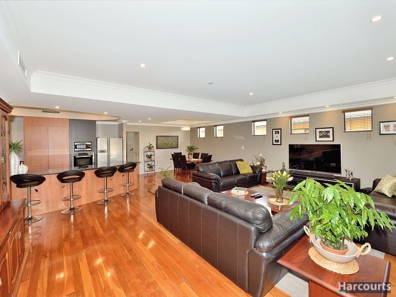 4 Harbour Retreat, Erskine WA 6210