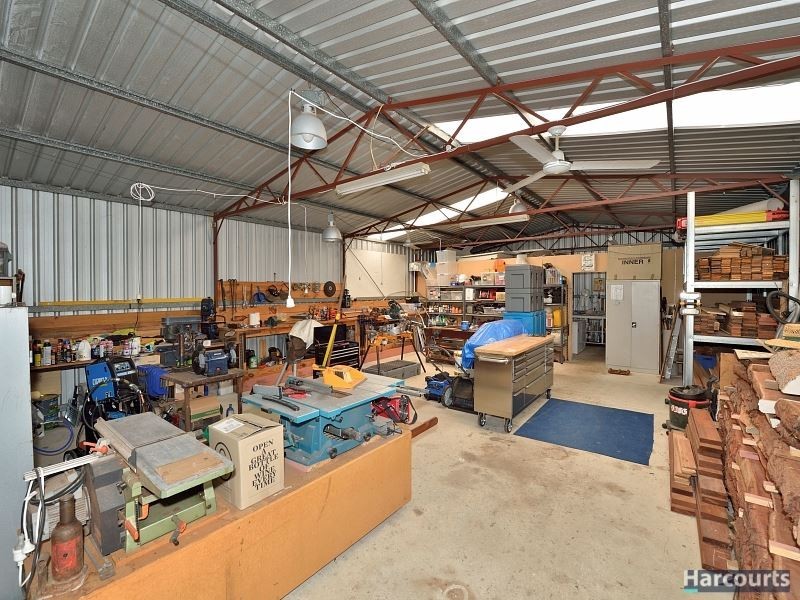 129 Harvey View Drive, Herron WA 6211