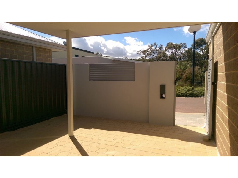 12 Whimbrel Crescent, Mandurah WA 6210