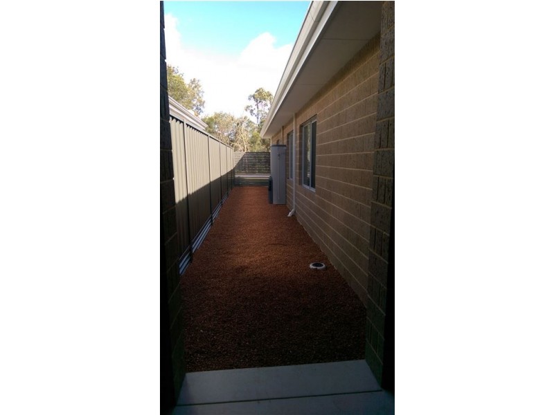 12 Whimbrel Crescent, Mandurah WA 6210