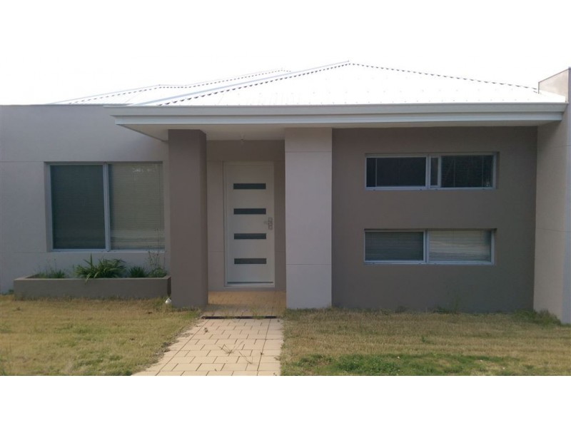 12 Whimbrel Crescent, Mandurah WA 6210