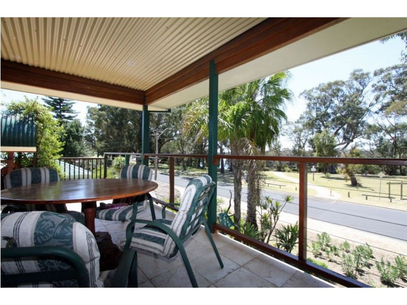 14 Redcliff Road, Greenfields WA 6210