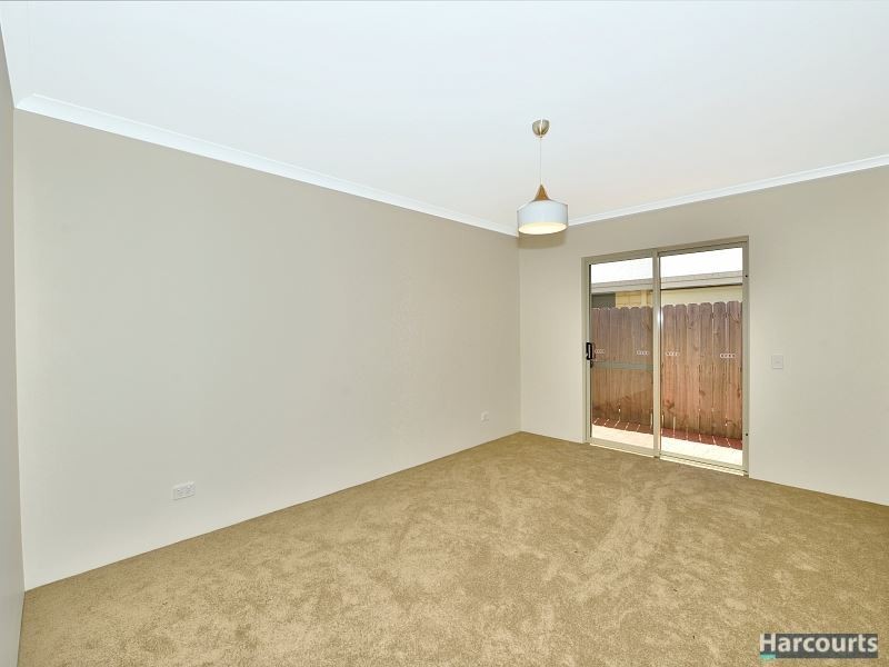 20 Wanjeep Street, Dudley Park WA 6210