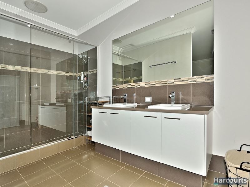 33 Britawast Road, Madora Bay WA 6210