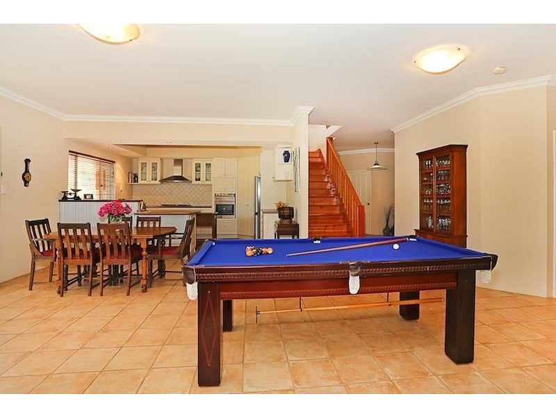 12 Jacaranda Drive, North Yunderup WA 6208