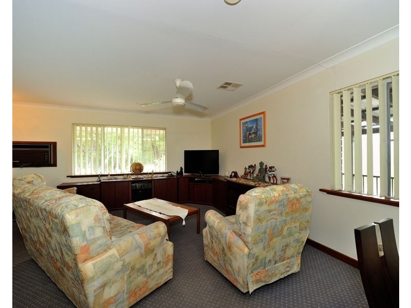 214 Newnham Road, Lake Clifton WA 6215