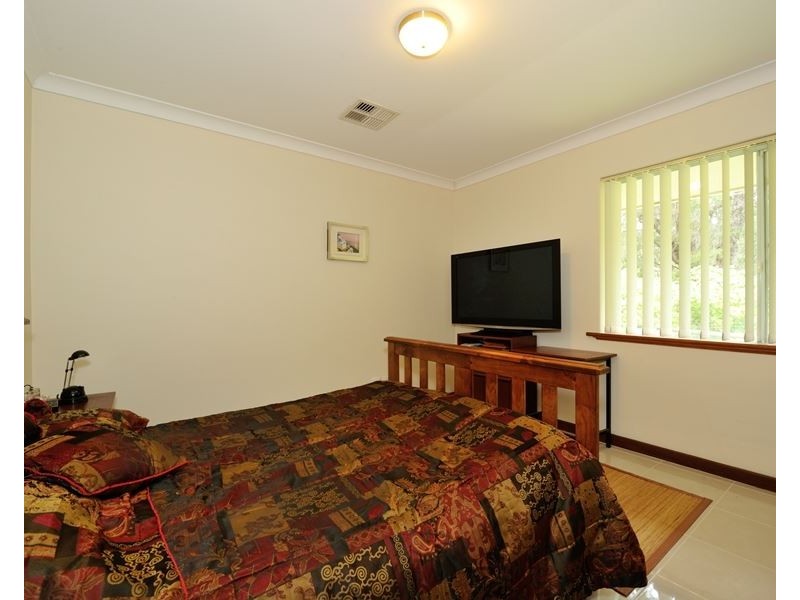 214 Newnham Road, Lake Clifton WA 6215