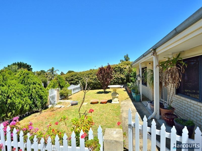 6 Olympus Rise, Greenfields WA 6210