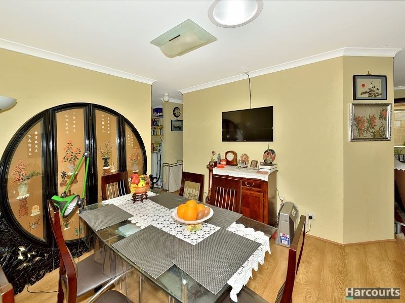 6 Olympus Rise, Greenfields WA 6210