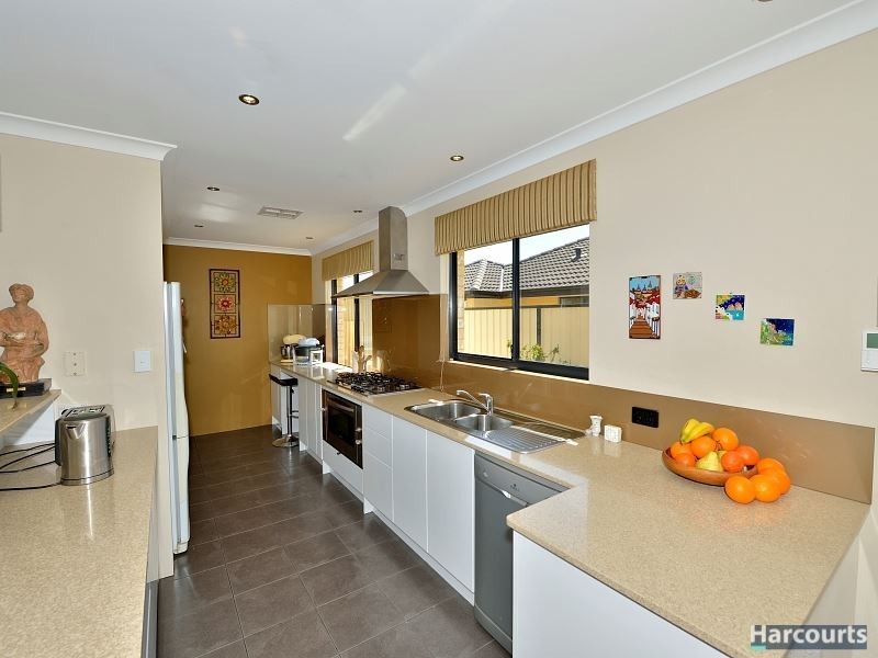 5 Eglinton Terrace, Dudley Park WA 6210