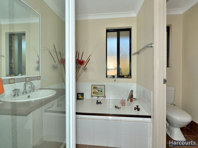 5 Eglinton Terrace, Dudley Park WA 6210