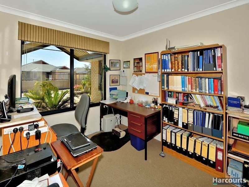 5 Eglinton Terrace, Dudley Park WA 6210