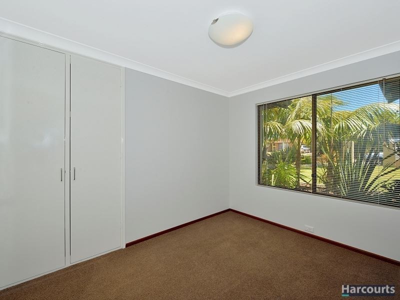 36 Portmarnock Circle, Halls Head WA 6210