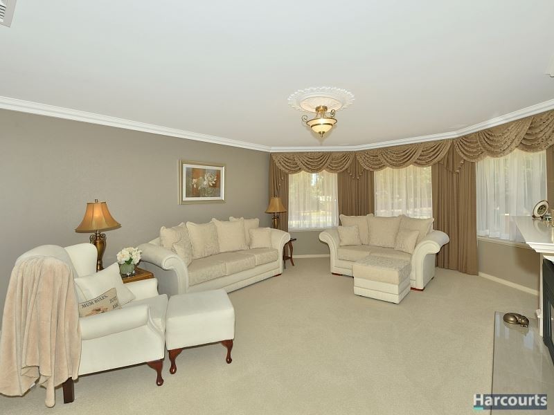 21 Daydream Plaza, Halls Head WA 6210