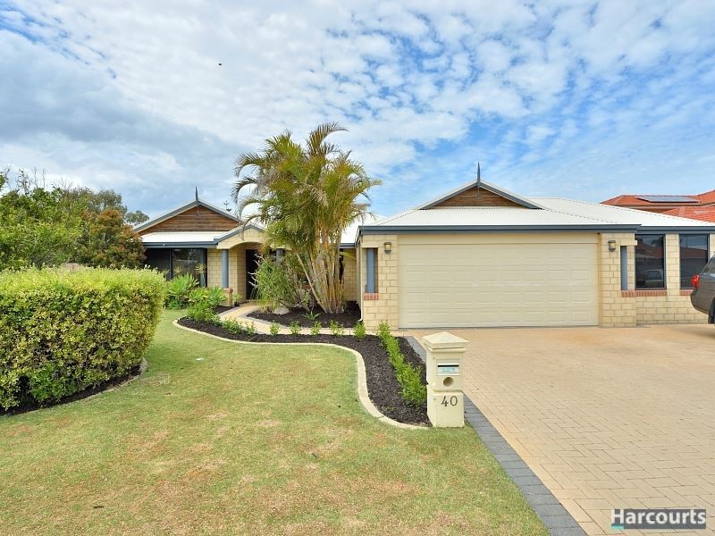 40 Warren Place, Dudley Park WA 6210