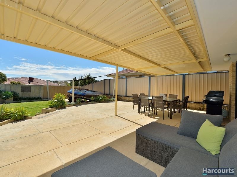 1 Maidstone Parade, Secret Harbour WA 6173