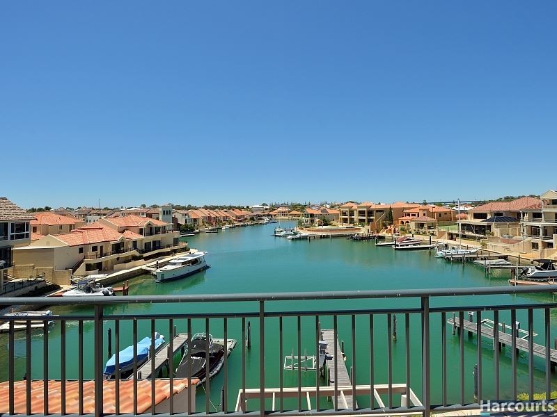 3/1 Hartog Pass, Wannanup WA 6210