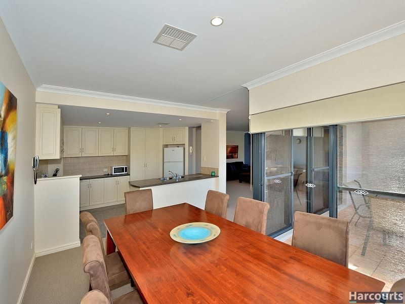 3/1 Hartog Pass, Wannanup WA 6210
